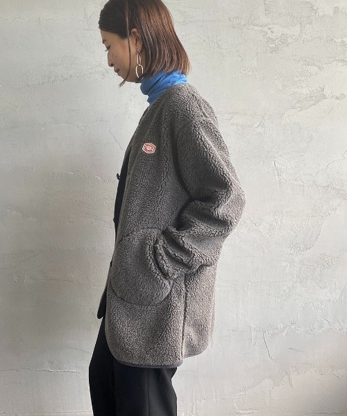 Vincent et Mireille（バンソンエミレイユ）の「[Vincent et Mireille/ヴァンソン エ ミレイユ] ボアフリース ミドル丈カーディガン（ブルゾン・レディース・アイボリー/チャコール・36）」の12枚目の写真