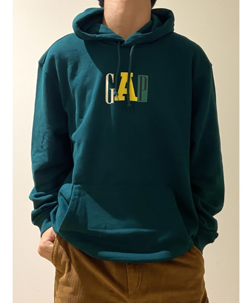 GAP（ギャップ）の「ヴィンテージ ソフトミックスフォントGAPロゴ プルオーバー パーカー(ユニセックス)（パーカー・メンズ・グレー/オフホワイト/グリーン/ブラック/ワイン・XS/S/M/L/XL）」の11枚目の写真