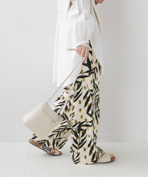 ジャーナルスタンダード　レリューム　
ノーカラーデニムジャケット JOURNAL STANDARD relume｜ジャーナルスタンダード レリュームの