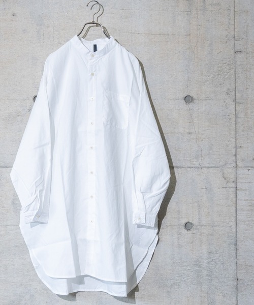 JOHN'S CLOSET(ジョンズクローゼット)の「【i】ポリピーチバンドカラーロングシャツ(シャツ/ブラウス・メンズ・サックスブルー/グレイッシュベージュ/チャコールグレー/ブラック/ホワイト・LARGE/MEDIUM)」の2枚目の写真