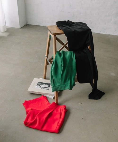 Flugge(フラッジー)の「color easy PT/カラーイージーパンツ(スラックス・レディース・レッド/グリーン/ブラック・SMALL/MEDIUM)」の16枚目の写真