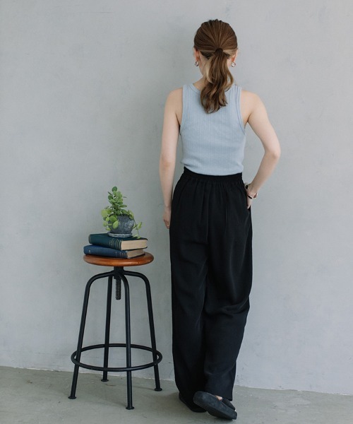 Flugge(フラッジー)の「color easy PT/カラーイージーパンツ(スラックス・レディース・レッド/グリーン/ブラック・SMALL/MEDIUM)」の21枚目の写真