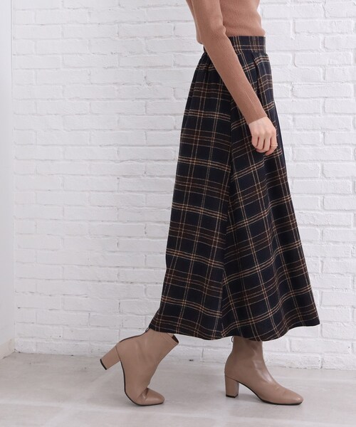SHOO・LA・RUE(シューラルー)の「◆チェック×プリーツスカート(スカート・レディース・ベージュ系その他2/ブラック系1/ネイビー系1・00)」の14枚目の写真