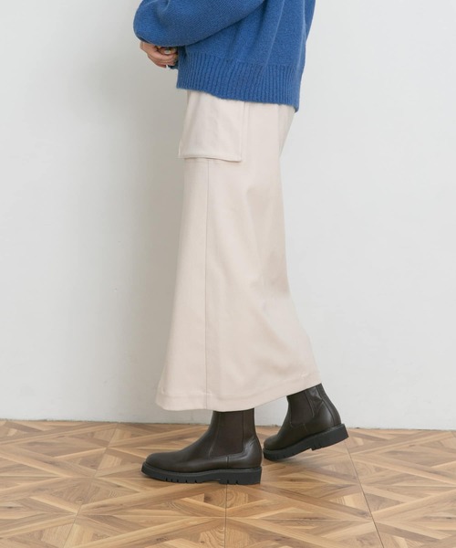 UR Lab.(アーバンリサーチラボ)の「細コールポケットスカート(スカート・レディース・ネイビー/オフホワイト・FREE)」の8枚目の写真