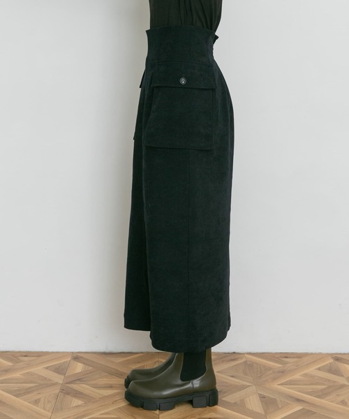 UR Lab.(アーバンリサーチラボ)の「細コールポケットスカート(スカート・レディース・ネイビー/オフホワイト・FREE)」の17枚目の写真