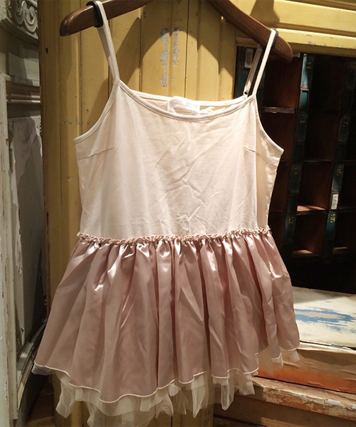 BEARDSLEY（ビアズリー）の「チュチュニット（ニット/セーター