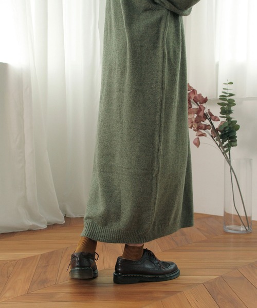 Crisp（クリスプ）の「ボリュームニットワンピース（ワンピース・レディース・グリーン/グレー・FREE）」の21枚目の写真