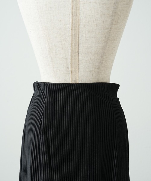 one after another NICE CLAUP（ワンアフターアナザーナイスクラップ）の「ラインに一目惚れ。スリットマーメイドカットスカート（スカート・レディース・ブラック/グレー/オフホワイト/ピンク・FREE）」の11枚目の写真