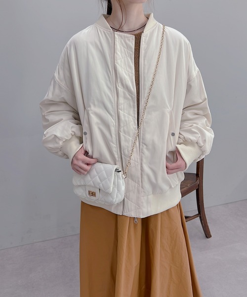 un dix cors（アンディコール）の「中綿MA-1（ブルゾン・レディース・ブラック/オフホワイト・FREE）」の2枚目の写真