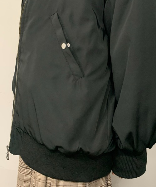 un dix cors（アンディコール）の「中綿MA-1（ブルゾン・レディース・ブラック/オフホワイト・FREE）」の13枚目の写真