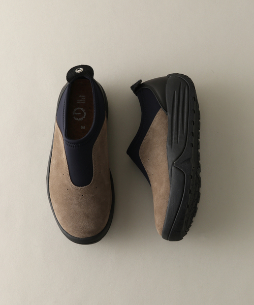 PGG ◾️モックネック◾️ネイビー　新品 PG（ピージー）の「【PG / ピージー】GARDEN MOC（スリッポン）」 - WEAR