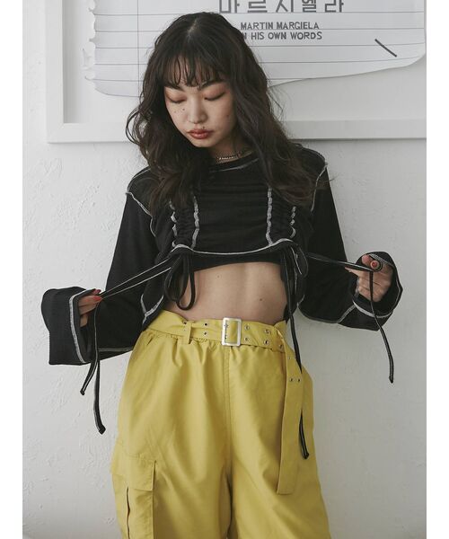 jouetie（ジュエティ）の「フレアスリーブギャザーテレコトップス【ショート丈】（Tシャツ/カットソー・レディース・ブラック/ピンク/ブルー/グリーン・MEDIUM）」の5枚目の写真