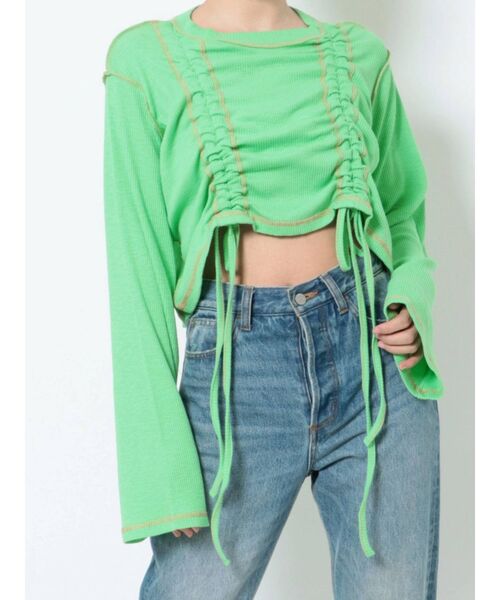 jouetie（ジュエティ）の「フレアスリーブギャザーテレコトップス【ショート丈】（Tシャツ/カットソー・レディース・ブラック/ピンク/ブルー/グリーン・MEDIUM）」の10枚目の写真