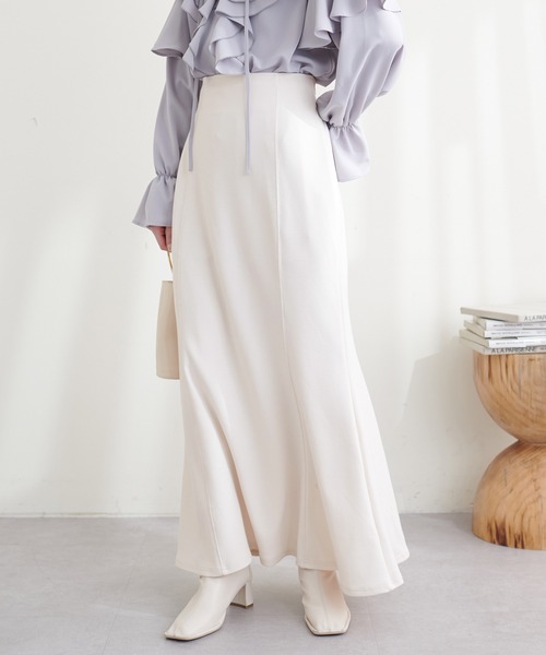 natural couture（ナチュラルクチュール）の「WEB限定サイズ有り/ストレッチカラーマーメイドスカート（スカート・レディース・アイボリー/ラベンダー/カーキ/ブラック・MEDIUM/LARGE）」の2枚目の写真