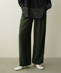BASIC TUCK PANTS