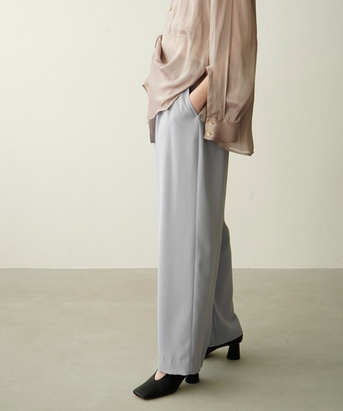 CLANE(クラネ)の「BASIC TUCK PANTS(その他パンツ・レディース・ブラック/グレー系その他/ライトパープル/グリーン・1/0/2)」の6枚目の写真