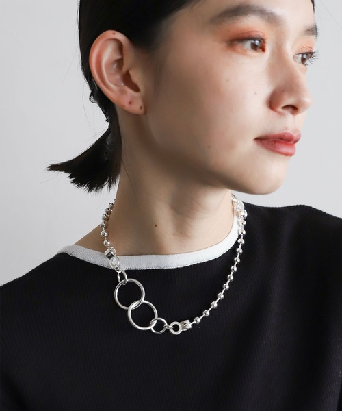 HARE（ハレ）の「Wリングボールチェーンネックレス（ネックレス・レディース・シルバー/ゴールド・FREE）」の12枚目の写真