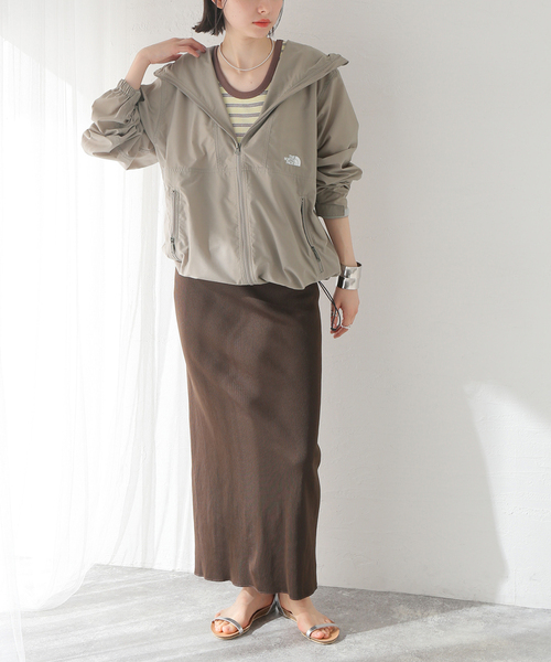 THE NORTH FACE（ザノースフェイス）の「《追加2》【THE NORTH FACE/ ザノースフェイス】コンパクトジャケット（ナイロンジャケット・レディース・ブラック/ベージュ/チャコールグレー・MEDIUM）」の14枚目の写真