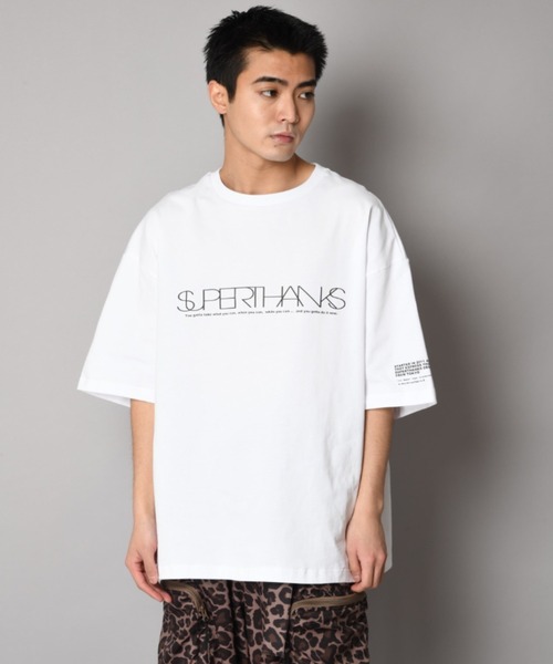 SUPERTHANKS（スーパーサンクス）の「ロゴプリント ワンプリント シンプルTシャツ(ユニセックス)LOGO FRONT PRINT T-SHIRT（Tシャツ/カットソー・メンズ・サーモンピンク/ブラック/オリーブ/ホワイト・L/S/M）」の8枚目の写真