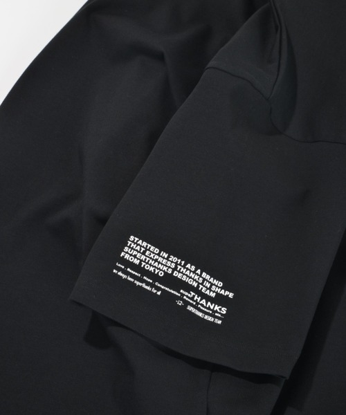 SUPERTHANKS（スーパーサンクス）の「ロゴプリント ワンプリント シンプルTシャツ(ユニセックス)LOGO FRONT PRINT T-SHIRT（Tシャツ/カットソー・メンズ・サーモンピンク/ブラック/オリーブ/ホワイト・L/S/M）」の10枚目の写真