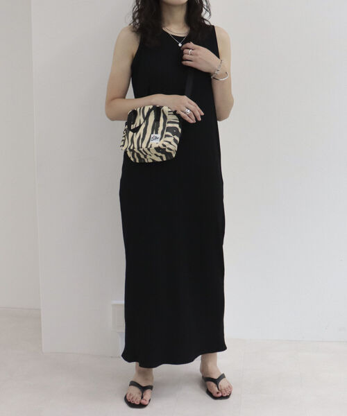 Drifter（ドリフター）の「【Drifter/ドリフター】SQUARE MINI BAG　スクエアミニバッグ（ショルダーバッグ・レディース・ホワイト系その他4/ブラック系その他3/ブラック・FREE）」の13枚目の写真