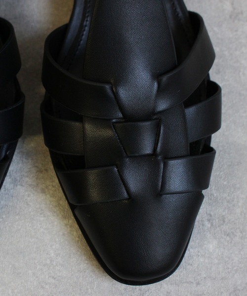 PANIER（パニエ）の「PANIER /PA2310-505/ グルカサンダル（サンダル・レディース・ブラック/ホワイト・37/39/38/36）」の14枚目の写真