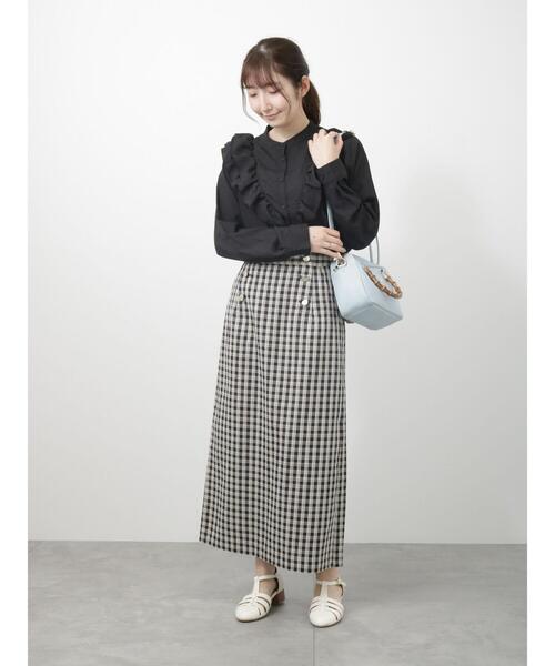 Te chichi TERRASSE（テチチテラス）の「フリルバンドカラーブラウス（シャツ/ブラウス・レディース・ブラック/オフホワイト/ブルー・ﾌﾘ-）」の6枚目の写真