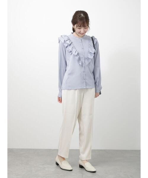 Te chichi TERRASSE（テチチテラス）の「フリルバンドカラーブラウス（シャツ/ブラウス・レディース・ブラック/オフホワイト/ブルー・ﾌﾘ-）」の9枚目の写真