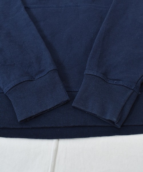 Champion(チャンピオン)の「【ヴィンテージ古着】Champion / チャンピオン ロゴ刺繍 スウェットパーカー(パーカー・メンズ・ネイビー・X-LARGE)」の6枚目の写真
