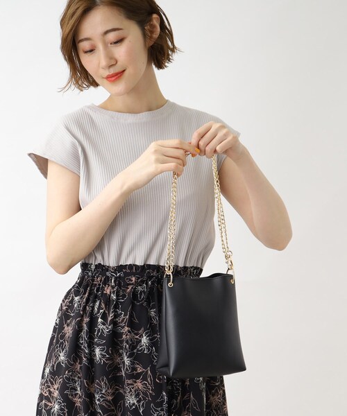 grove（グローブ）の「◆リングチェーンミニショルダー（ショルダーバッグ・レディース・ライトグレー/ブラック/アイボリー/黄緑系/シルバー系その他/スミクロ・00）」の3枚目の写真