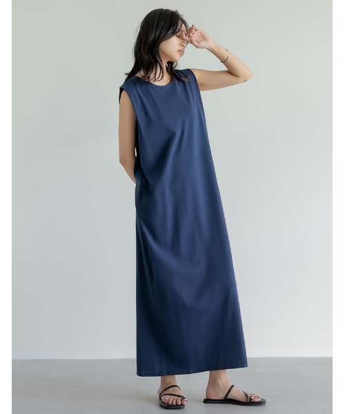 Re:EDIT（リエディ）の「[低身長/高身長サイズ有]コットンショルダータックワンピース（ワンピース・レディース・ネイビー/モカ/ブラック/チャコールグレー/ブラウン・LARGE/TALL/SHORT/MEDIUM）」の5枚目の写真