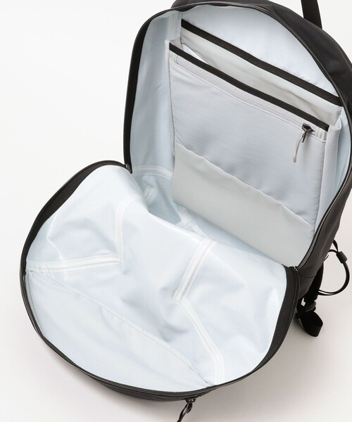 ARC'TERYX（アークテリクス）の「ARC’TERYX / GRNVL 16L Backpack（バックパック/リュック・メンズ・カーキ/ブラック・ONE SIZE）」の12枚目の写真