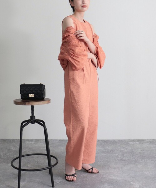 fredy emue(フレディエミュ)の「ふくれジャガードオールインワン(つなぎ/オールインワン・レディース・ブラック/ベージュ/オレンジ・36/38)」の7枚目の写真