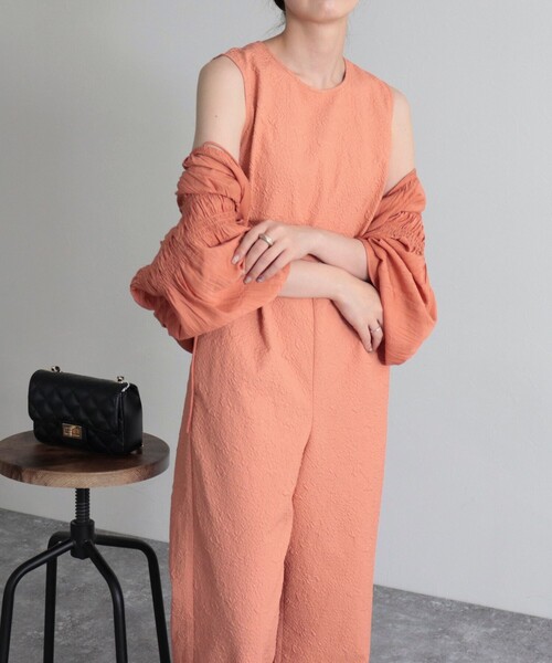 fredy emue(フレディエミュ)の「ふくれジャガードオールインワン(つなぎ/オールインワン・レディース・ブラック/ベージュ/オレンジ・36/38)」の12枚目の写真