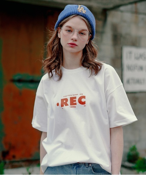 WV PROJECT(ダブリューブイプロジェクト)の「【WV PROJECT/ダブリューブイプロジェクト】Record Short-sleeve Tee レコード プリント 半袖 Tシャツ(Tシャツ/カットソー・メンズ・ホワイト/グリーン/ピンク/ネイビー/ブラック・S/M/L)」の2枚目の写真