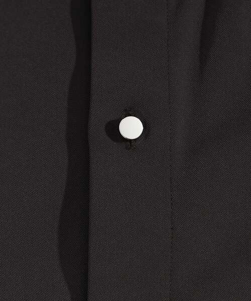 tk.TAKEO KIKUCHI(ティーケータケオキクチ)の「◆なめらかバックボタンシャツ(シャツ/ブラウス・メンズ・ライトベージュ/ブラウン系その他/ブラック・02/01/03)」の5枚目の写真