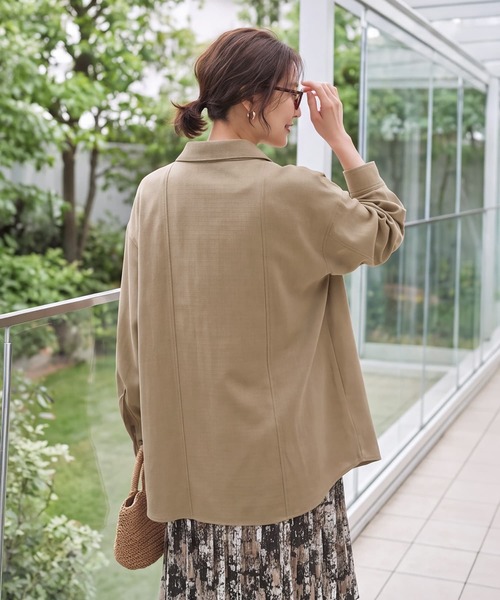 STYLE DELI(スタイルデリ)の「凹凸生地のシャツジャケット(ミリタリージャケット・レディース・グレイッシュベージュ/オリーブ・FREE)」の6枚目の写真
