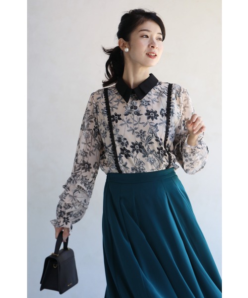 cawaii(カワイイ)の「重なる2重襟の花描くデッサンブラウストップス(シャツ/ブラウス・レディース・ベージュ・FREE)」の15枚目の写真
