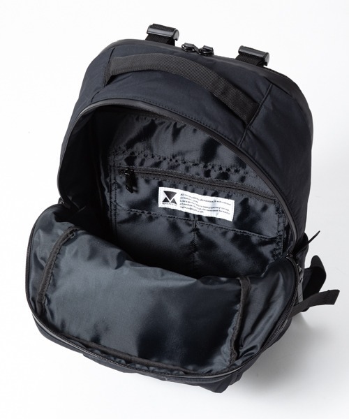 MAKAVELIC（マキャベリック）の「GRAVITY DAYPACK（バックパック/リュック・メンズ・ブラック・ONE SIZE/FREE）」の6枚目の写真