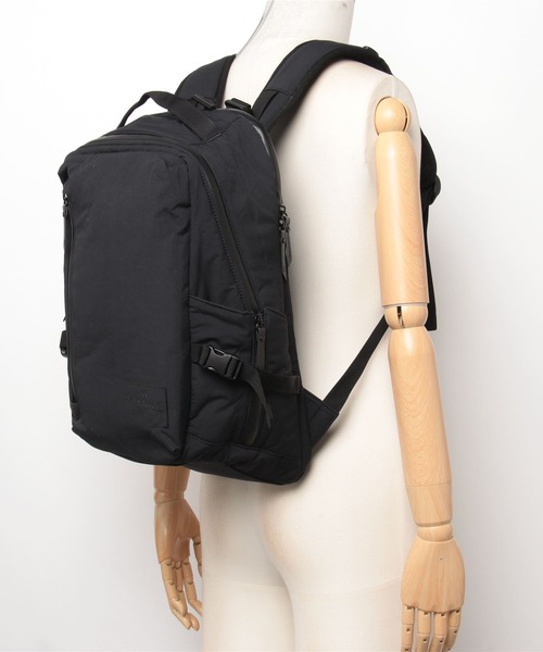 MAKAVELIC（マキャベリック）の「GRAVITY DAYPACK（バックパック/リュック・メンズ・ブラック・ONE SIZE/FREE）」の13枚目の写真