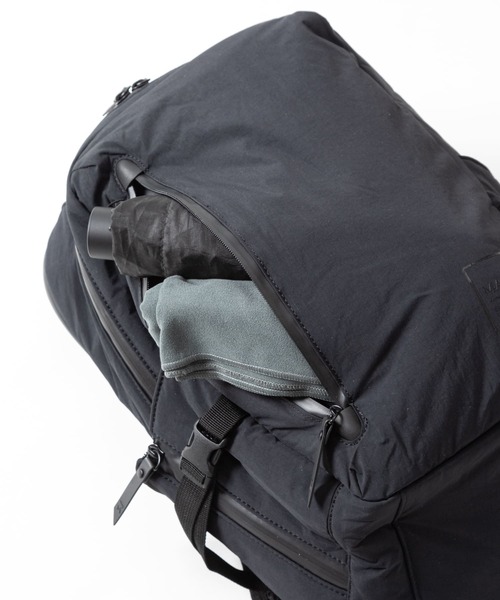 MAKAVELIC（マキャベリック）の「GRAVITY DAYPACK（バックパック/リュック・メンズ・ブラック・ONE SIZE/FREE）」の8枚目の写真