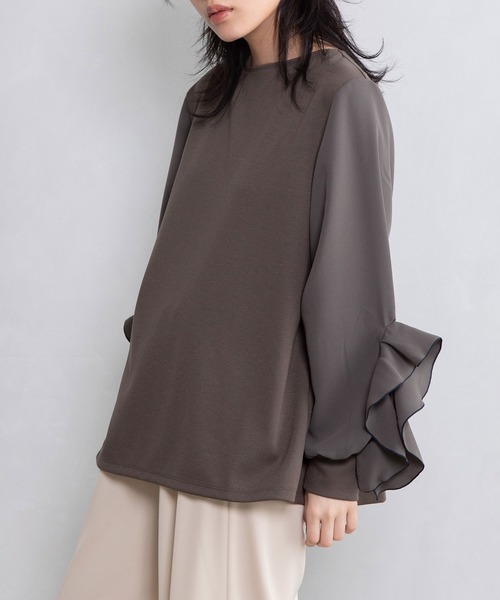 MARECHAL TERRE（マルシャルテル）の「袖フリルプルオーバー（Tシャツ/カットソー・レディース・ネイビー/ホワイト/ブラック/カーキ・MEDIUM）」の4枚目の写真