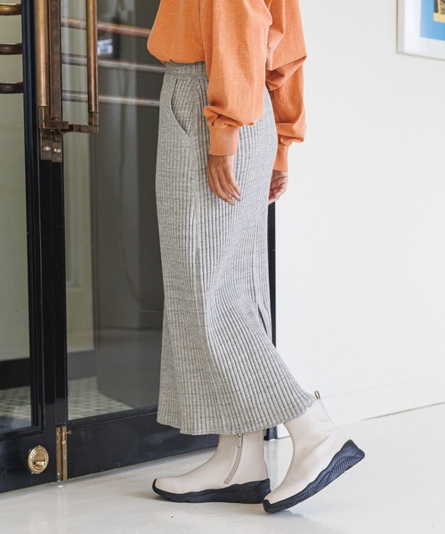 BAYFLOW（ベイフロー）の「ワイドリブスカート（スカート・レディース・グレー/ブラック/イエロー・MEDIUM/SMALL）」の4枚目の写真