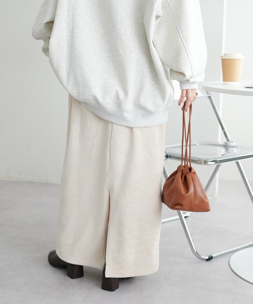 DISCOAT（ディスコート）の「【S～Lサイズあり】カットコールナロースカート（スカート・レディース・オレンジ/チャコールグレー/アイボリー・SMALL/MEDIUM/LARGE）」の11枚目の写真