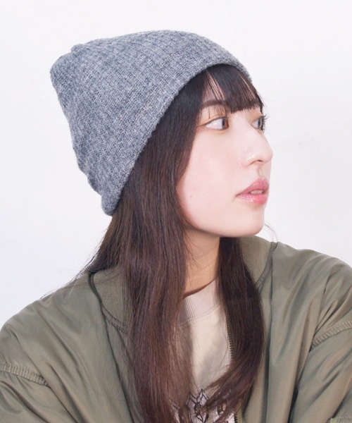 polcadot(ポルカドット)の「ETHEREAL BEANIE/エアリー ニット(ニットキャップ/ビーニー・レディース・ブラック/ベージュ/ブルー/グレー・FREE)」の1枚目の写真