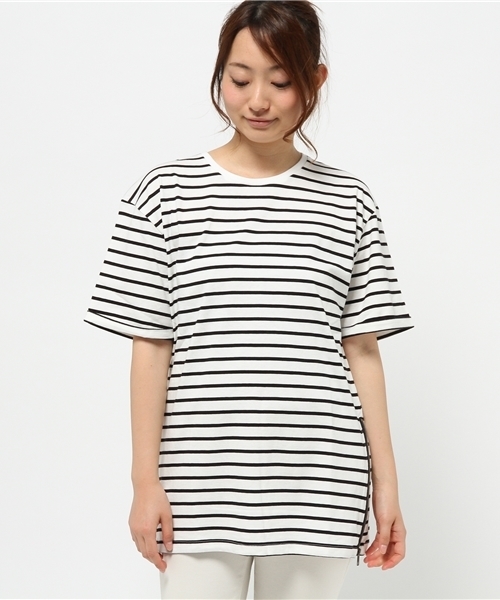 WEGO（ウィゴー）の「WEGO/サイドZIPロングTシャツ（Tシャツ/カットソー・レディース・オフホワイト/ホワイト系その他/ブラック・FREE）」の4枚目の写真
