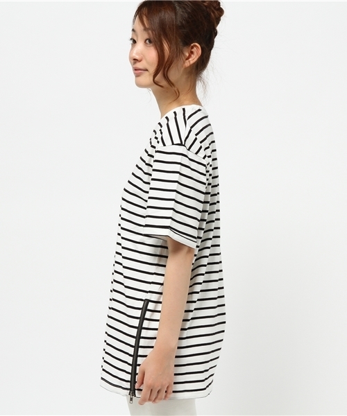 WEGO（ウィゴー）の「WEGO/サイドZIPロングTシャツ（Tシャツ/カットソー・レディース・オフホワイト/ホワイト系その他/ブラック・FREE）」の5枚目の写真