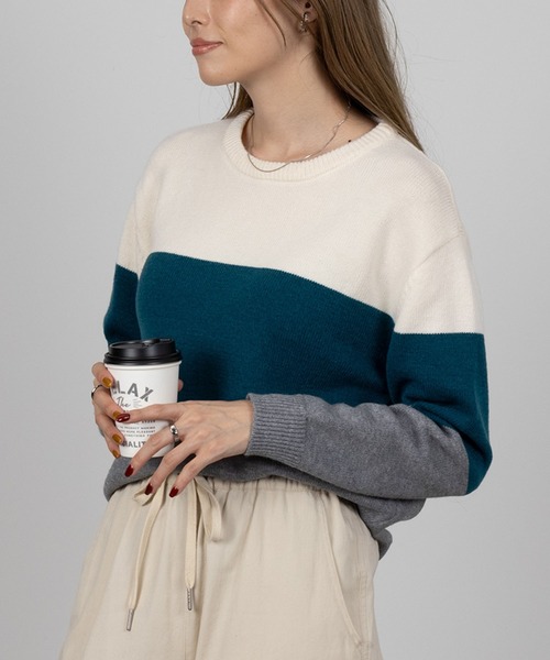 NAVY(ネイビー)の「NAVY もちもち 洗えるニット 3段切り替えプルオーバー(ニット/セーター・レディース・グリーン系/ネイビー/ピンク/イエロー・L/M)」の1枚目の写真