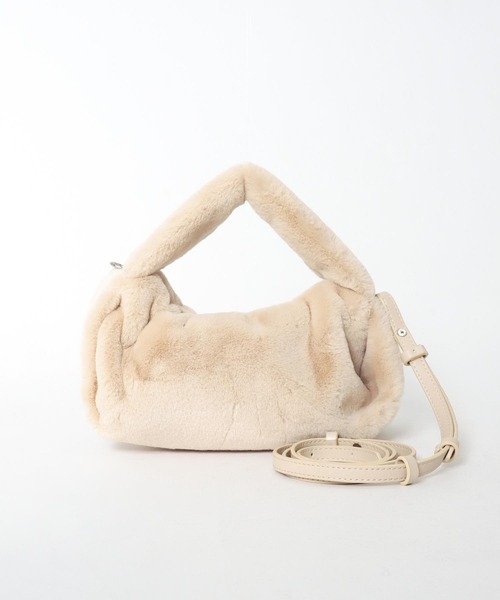 Jines（ジネス）の「フェイクファー・ワンハンドルバッグ（ハンドバッグ・レディース・アイボリー/チャコールグレー・FREE）」の2枚目の写真