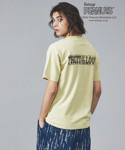 FRUIT OF THE LOOM(フルーツオブザルーム)の「【FRUIT OF THE LOOM/フルーツオブザルーム】ヴィンテージスヌーピー半袖Tシャツシリーズ(Tシャツ/カットソー・メンズ・ブラック/サックスブルー/アイボリー/イエロー・L/S/M)」の1枚目の写真